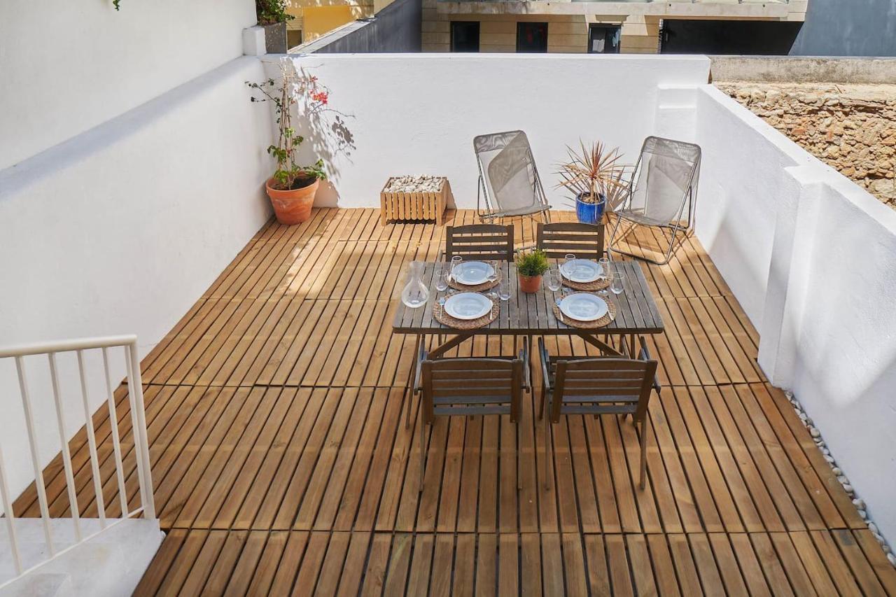 Lejlighed Modern Flat With Double Patio Right Next To Estrela Gardens Lisboa